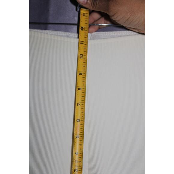 Bisou Bisou Flared Stripped Pants Size 4 - Picture 3 of 8